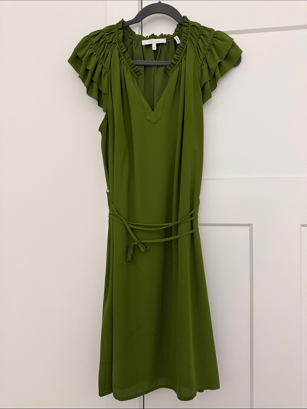 Lark & Ro Olive Green V-Neck Ruffle Sleeve Midi Dress. Size 8.ptp 23” length 36”